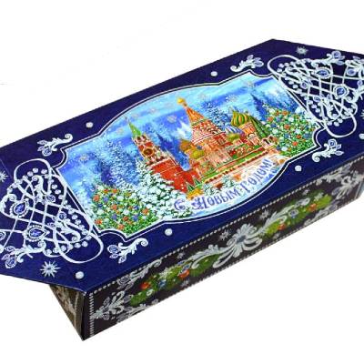 Сладкий новогодний подарок в картонной упаковке весом 800 грамм